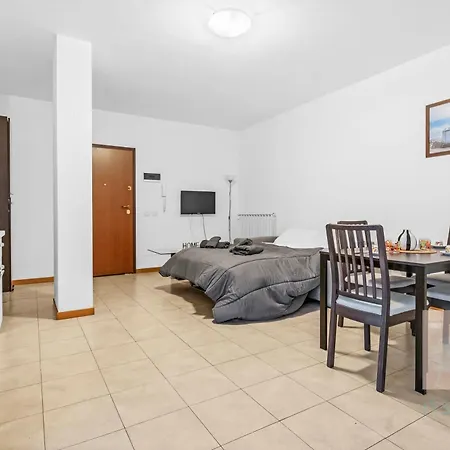 Bon7 Luminoso A Per 4 * Milano